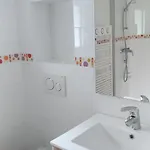 Agreable Independant Proche Apartment